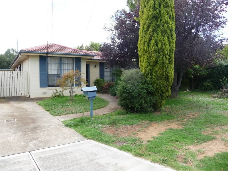 31 Tyrone Street, Werribee VIC 3030