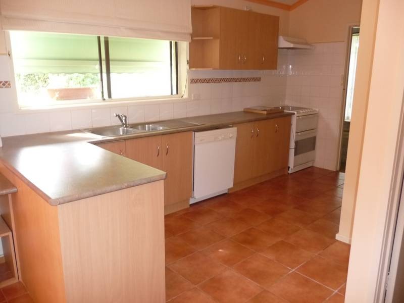 31 Tyrone Street, Werribee VIC 3030