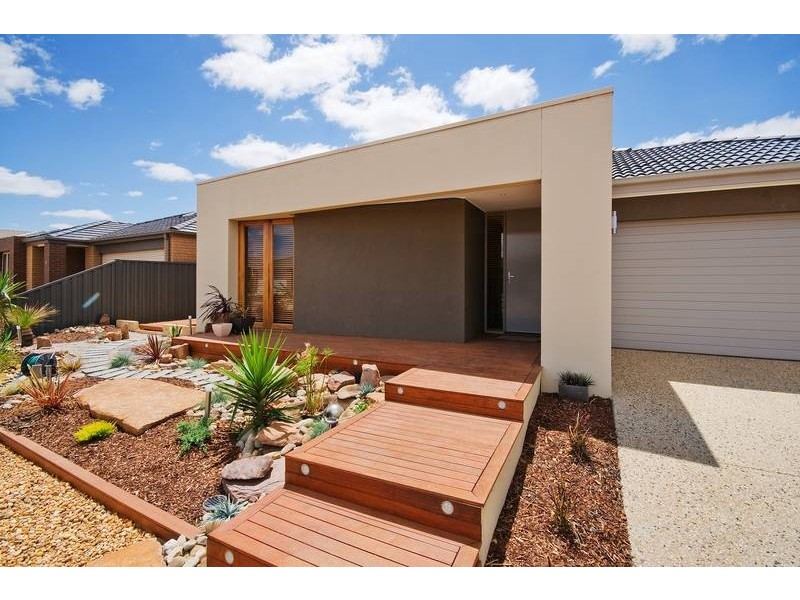 10 Murrumbidgee St, Wyndham Vale VIC 3024