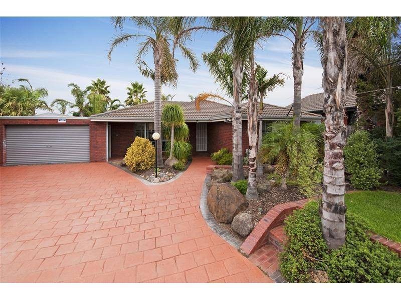 12 Michelle Court, Hoppers Crossing VIC 3029