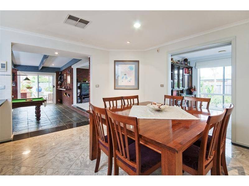 12 Michelle Court, Hoppers Crossing VIC 3029