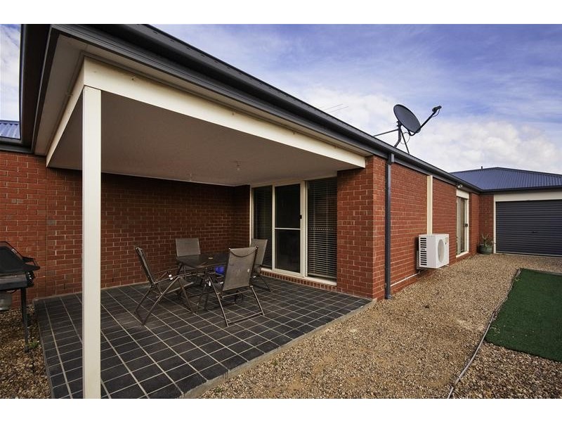38 Emma Drive, Tarneit VIC 3029
