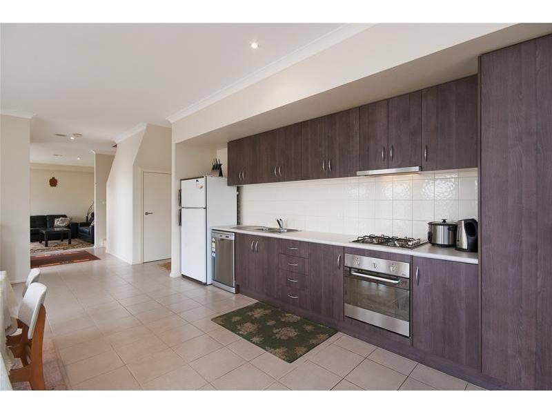 14 East Cornhill Drive, Point Cook VIC 3030