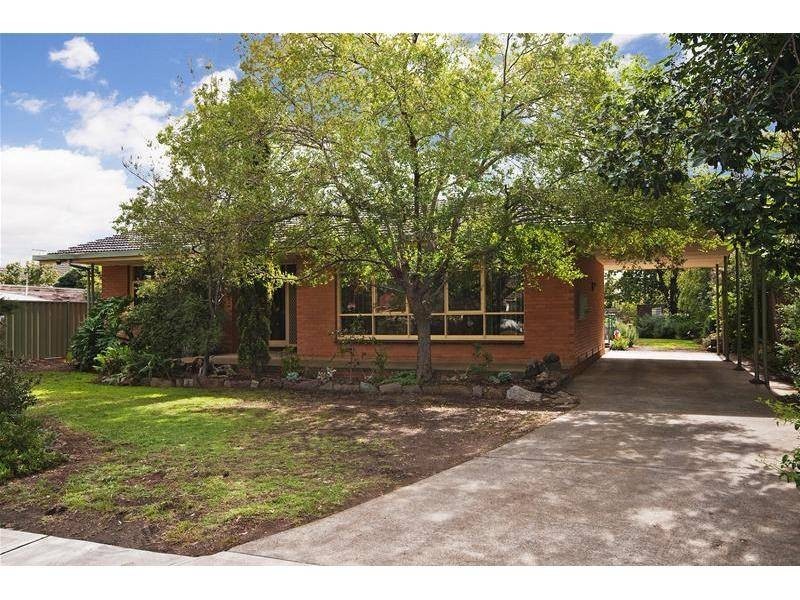 16 Mortimer Street, Werribee VIC 3030