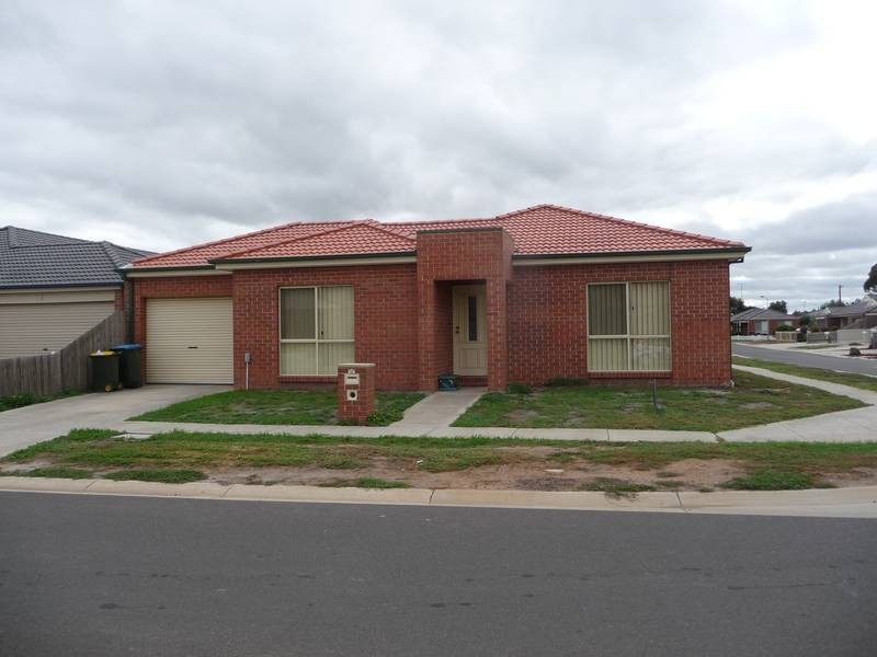 5 Montana Dr, Werribee VIC 3030