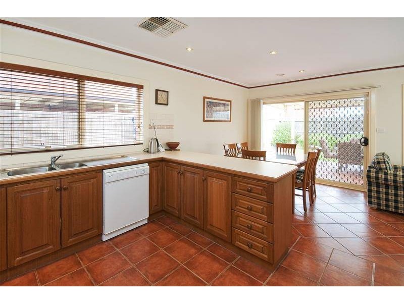 15 Cassell Street, Werribee VIC 3030