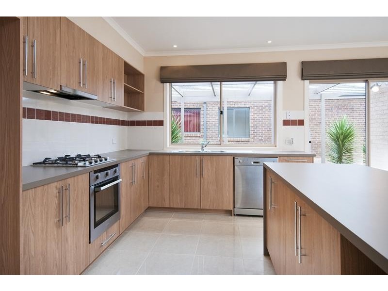 22 Hummingbird Boulevard, Tarneit VIC 3029