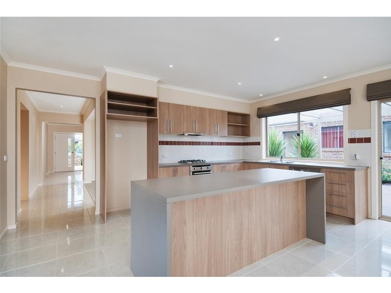 22 Hummingbird Boulevard, Tarneit VIC 3029