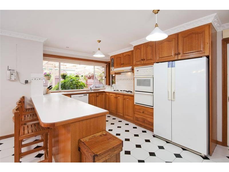 110 Wattle Avenue, Werribee VIC 3030