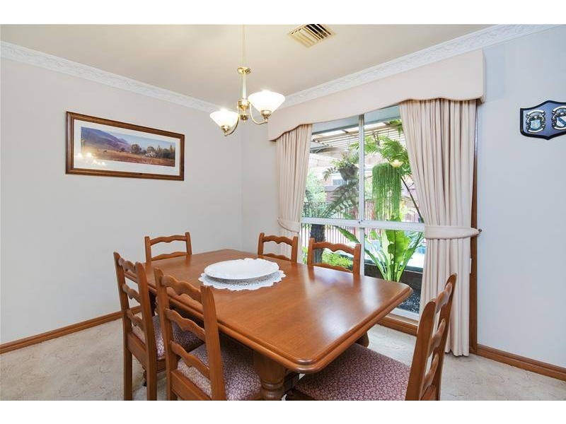 110 Wattle Avenue, Werribee VIC 3030