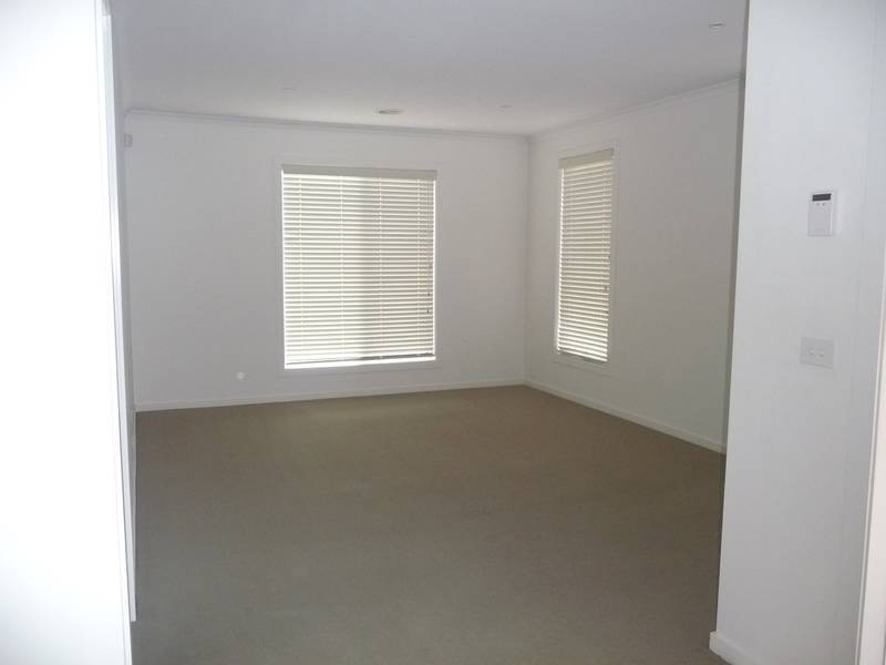 1 Balladong Crescent, Tarneit VIC 3029