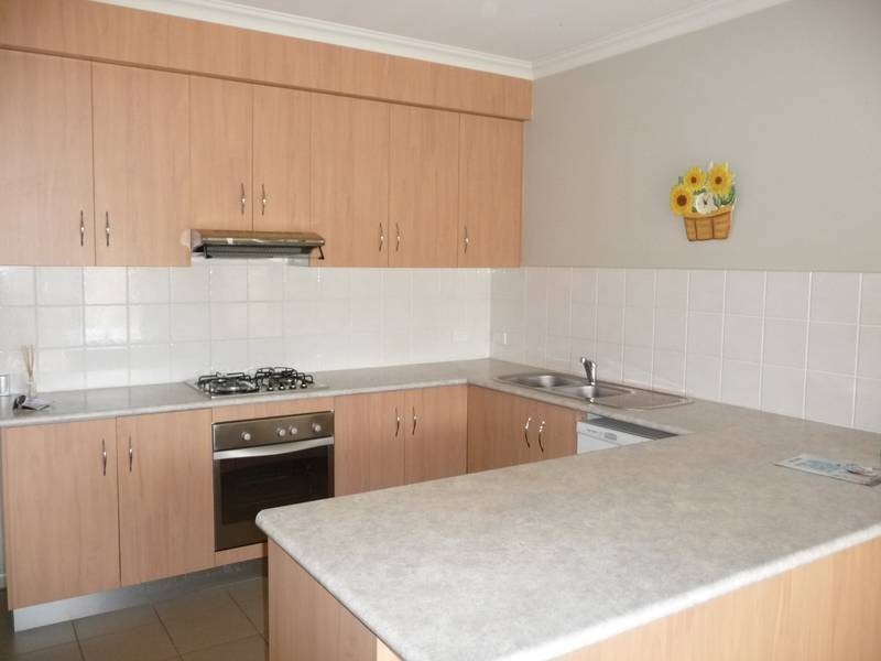 1/54 Tyrone Street,, Werribee VIC 3030