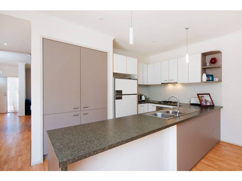 52 Cottrell St, Werribee VIC 3030