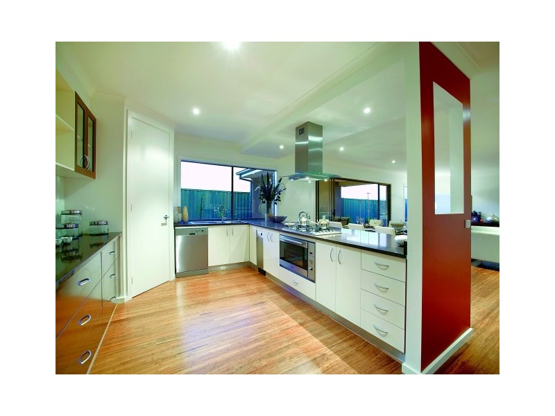 2 Munro Dve, Wyndham Vale VIC 3024