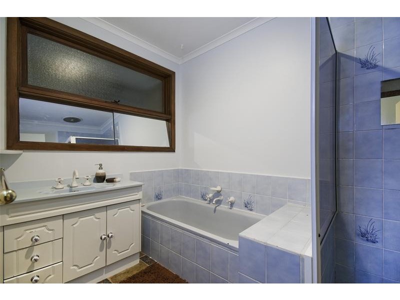 161 Tarneit Road, Werribee VIC 3030