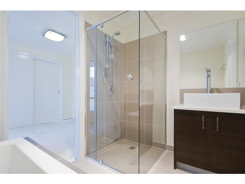 13B Whimbrel Court, Werribee VIC 3030