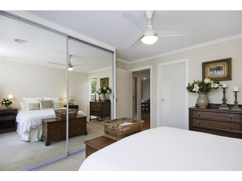 10 Lena Court, Hoppers Crossing VIC 3029