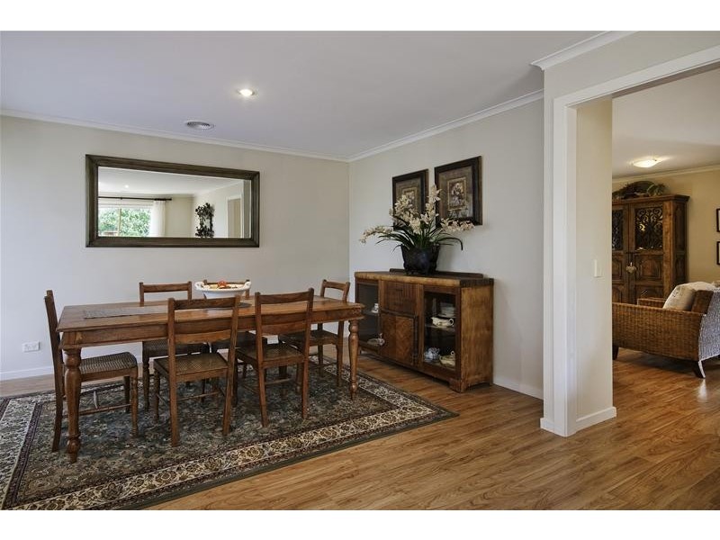 10 Lena Court, Hoppers Crossing VIC 3029