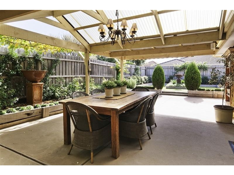 10 Lena Court, Hoppers Crossing VIC 3029