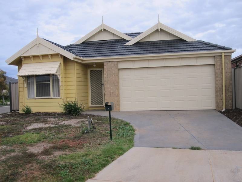 8 Hollows Circuit, Tarneit VIC 3029