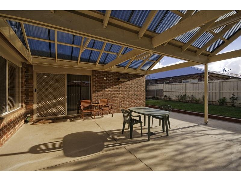 6 Yankos Drive, Werribee VIC 3030