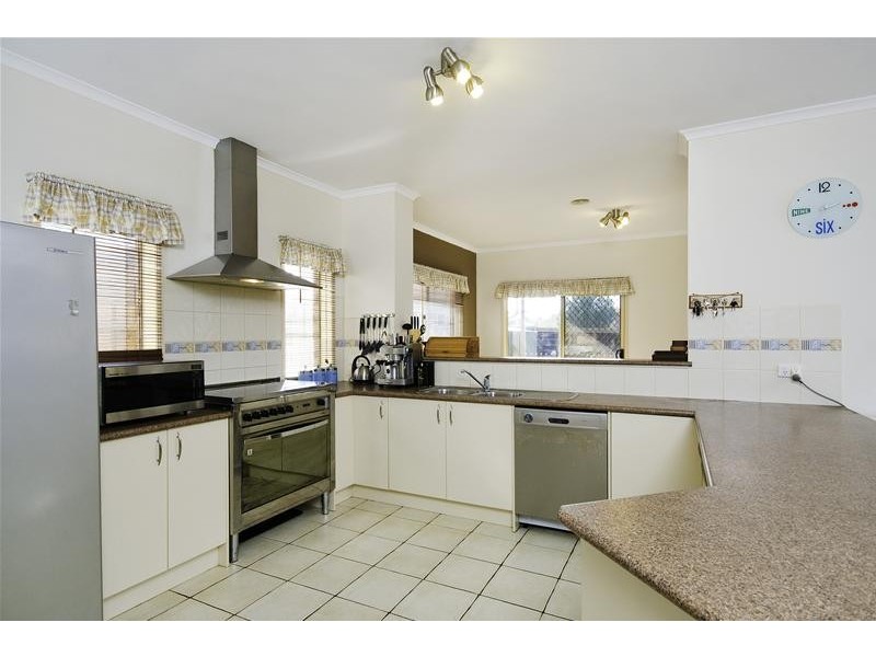 26 Blossom Lane, Werribee VIC 3030