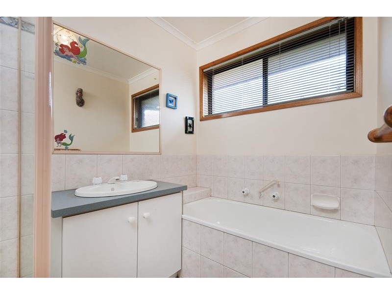 15 Karinya Close, Werribee VIC 3030