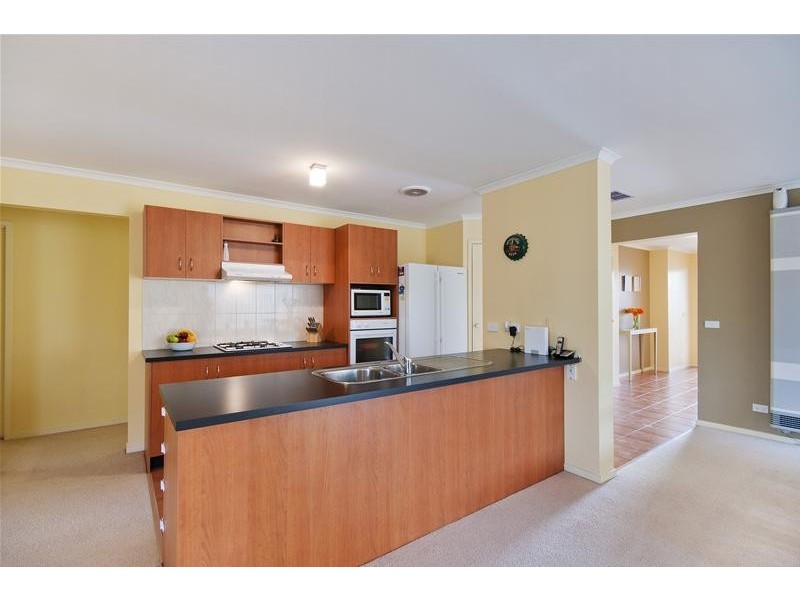 45 Alsace Avenue, Hoppers Crossing VIC 3029