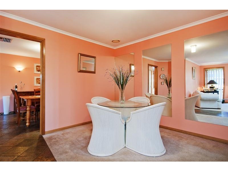 6 Kenmore Close, Hoppers Crossing VIC 3029