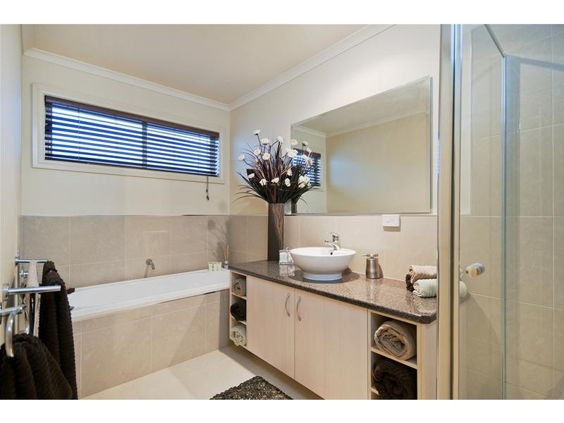 1/7 Trinca Court, Werribee VIC 3030