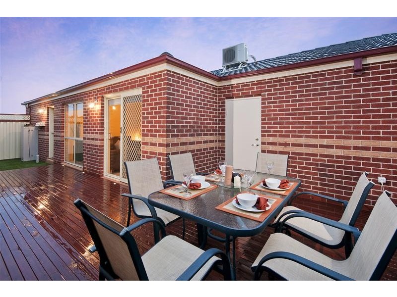 1/7 Trinca Court, Werribee VIC 3030