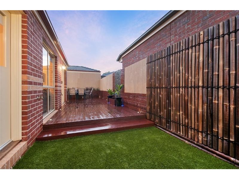 1/7 Trinca Court, Werribee VIC 3030