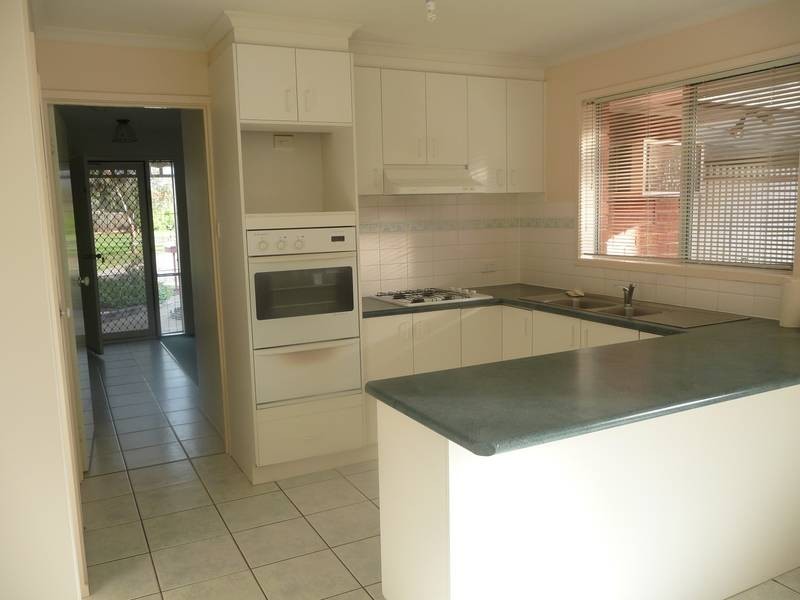 13 Boston Place, Hoppers Crossing VIC 3029