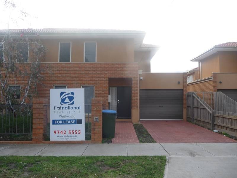 52 Cottrell St, Werribee VIC 3030