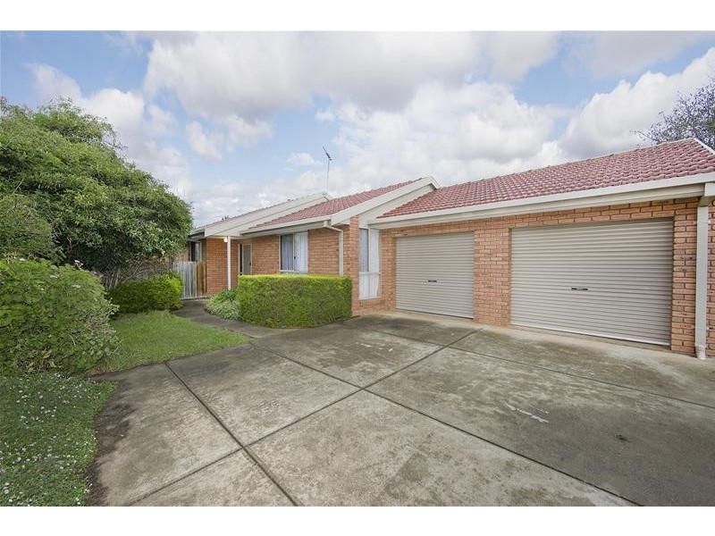 102 Wattle Avenue, Werribee VIC 3030