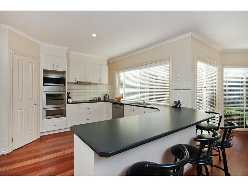 15 Little John Street, Werribee VIC 3030