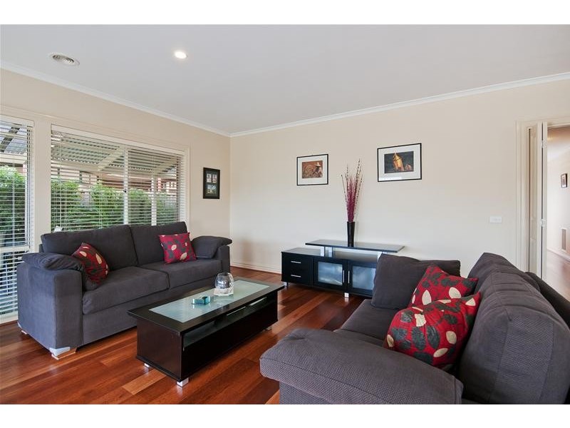 15 Little John Street, Werribee VIC 3030