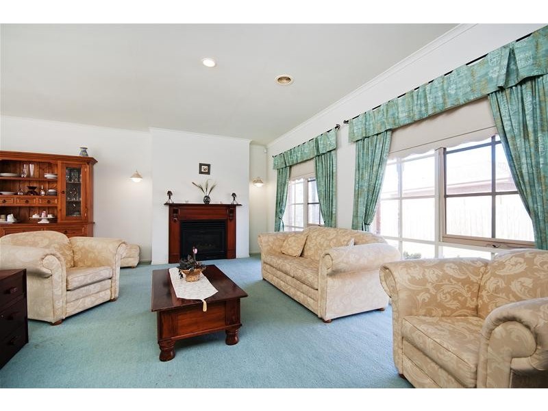 322 Tarneit Road, Werribee VIC 3030