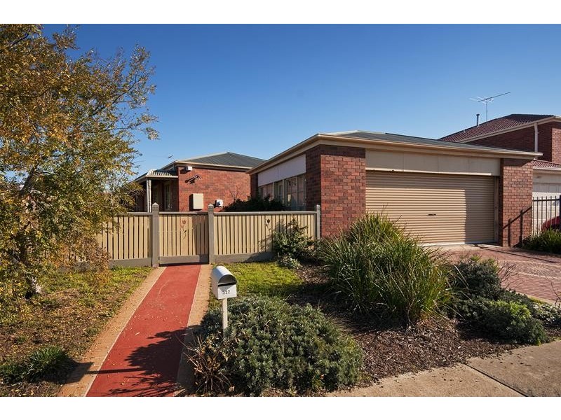 322 Tarneit Road, Werribee VIC 3030