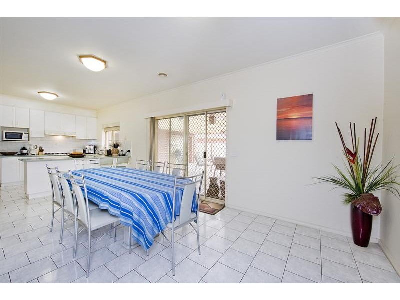 19 Alexandra Avenue, Hoppers Crossing VIC 3029