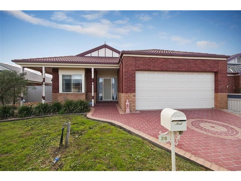 28 Knightsbridge Drive, Tarneit VIC 3029
