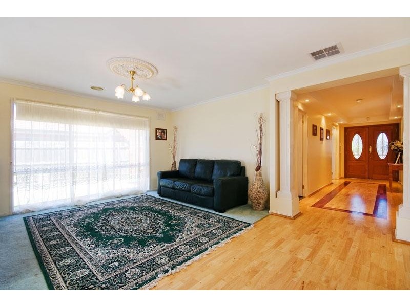 54 Birchwood Boulevard, Hoppers Crossing VIC 3029