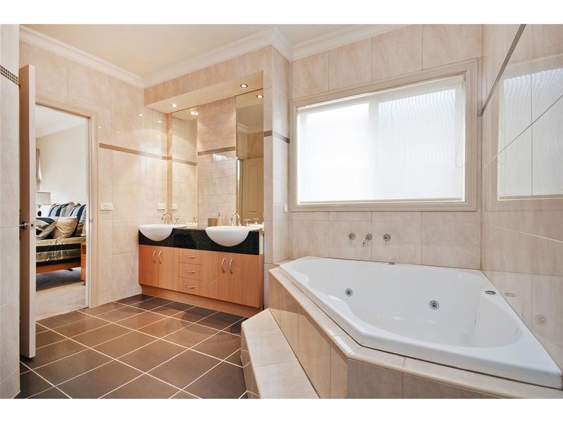 23 Baden Powell Drive, Tarneit VIC 3029