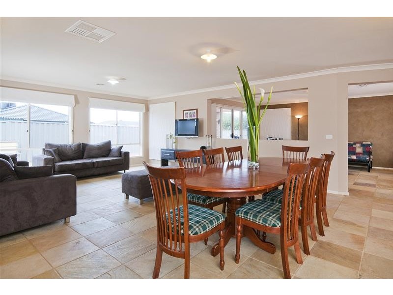 6 Alec Court, Tarneit VIC 3029