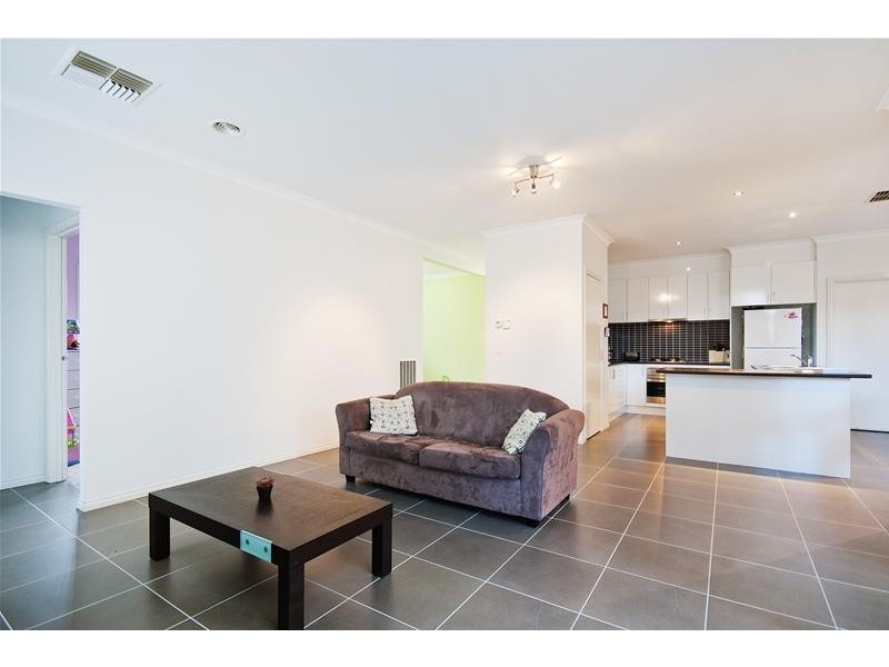 75 Fantail Crescent, Williams Landing VIC 3027