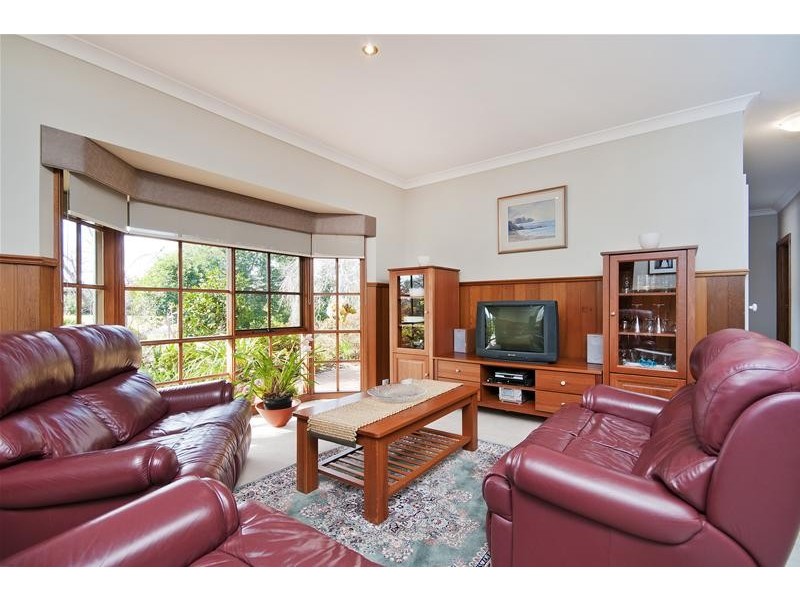 2 De Garis Place, Werribee VIC 3030