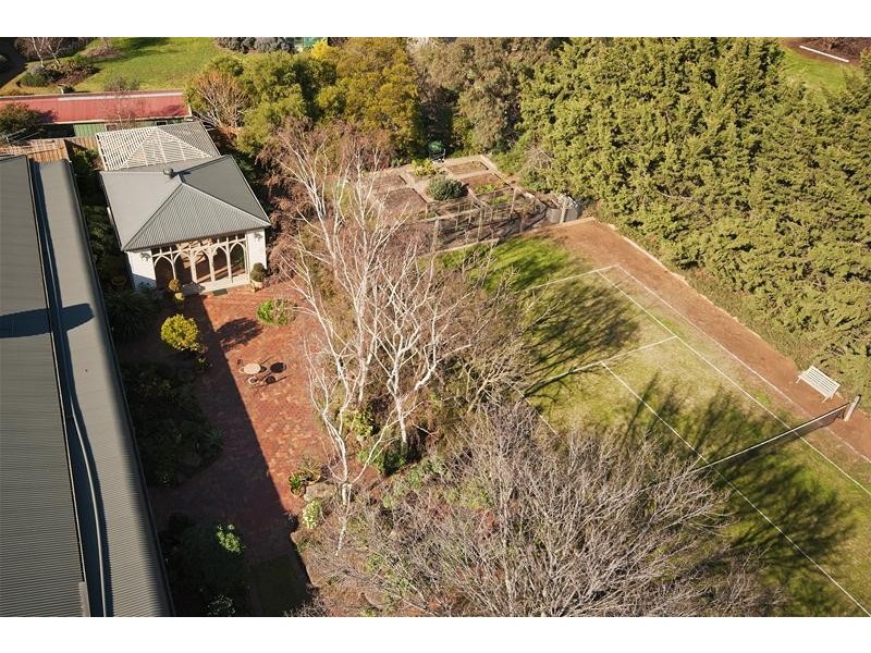 2 De Garis Place, Werribee VIC 3030