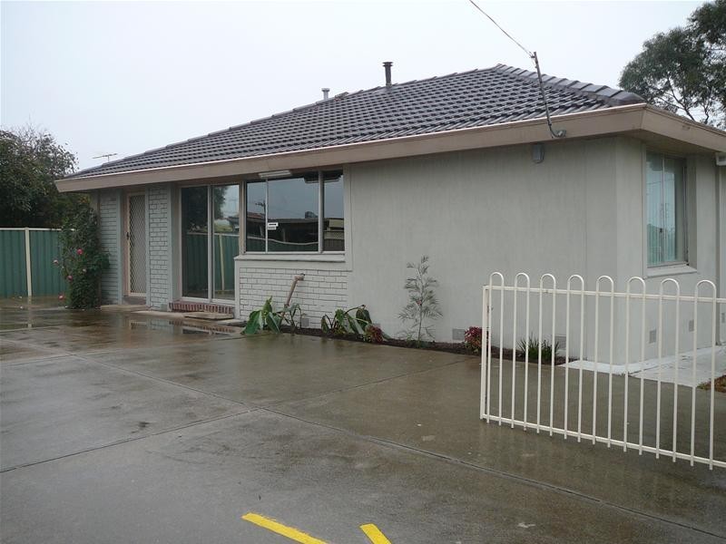 4 Pentlowe Street, Hoppers Crossing VIC 3029