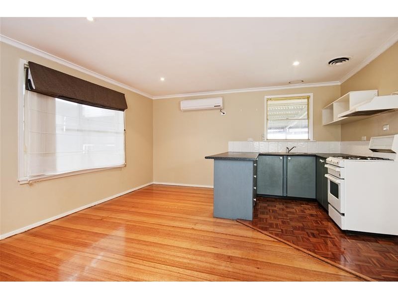 28 Richmond Crescent, Werribee VIC 3030