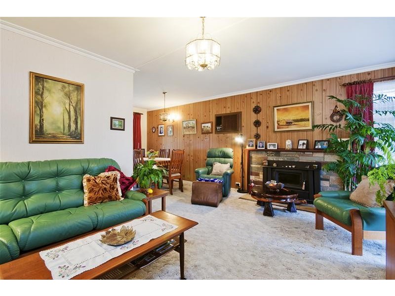 5 Elizabeth Avenue, Werribee VIC 3030